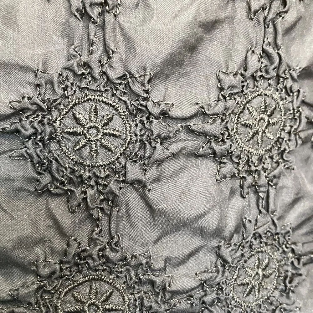 Studio M silk top  - Picture 6 of 11